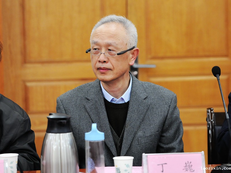 丁巍.jpg